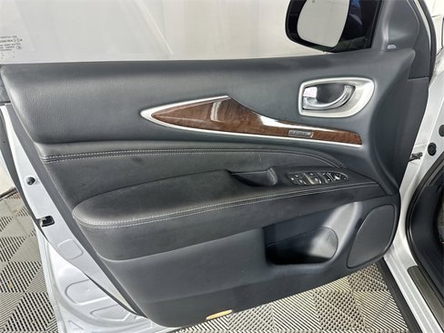 Used 2020 INFINITI QX60 Luxe w/ Sensory Package image 19