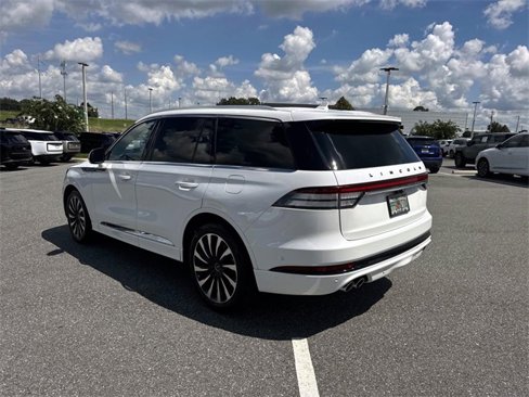 Used 2022 Lincoln Aviator Black Label Grand Touring w/ Class IV Trailer Tow Package image 4