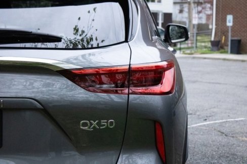 Used 2021 INFINITI QX50 Luxe image 12