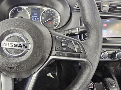 Used 2020 Nissan Versa S image 28