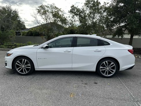Used 2023 Chevrolet Malibu LT image 3