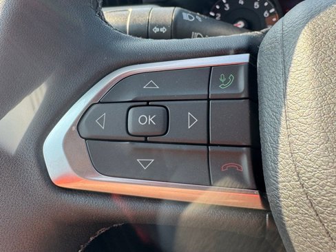 New 2025 Jeep Compass Limited image 14