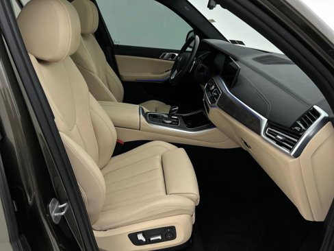 Used 2020 BMW X5 xDrive40i w/ Premium Package image 13