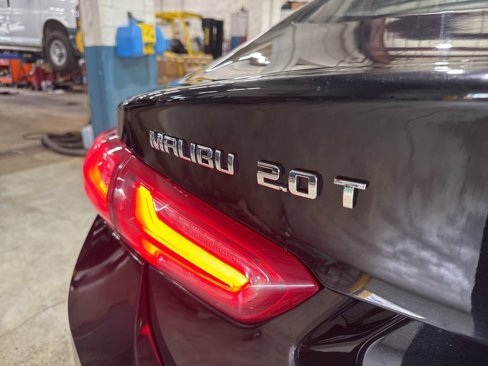 Used 2022 Chevrolet Malibu Premier image 10