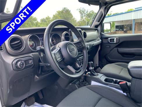 Used 2023 Jeep Gladiator Sport image 22