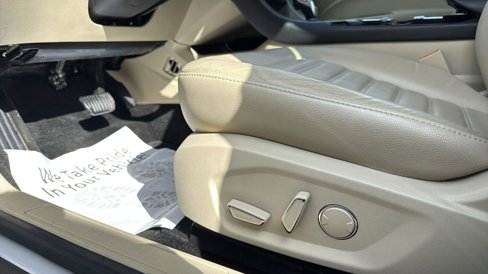 Used 2016 Ford Fusion Energi SE image 10