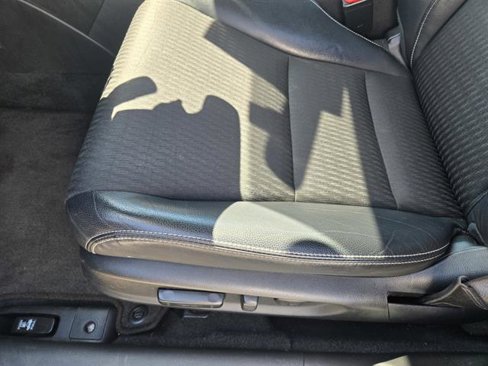 Used 2017 Honda Accord Sport image 16
