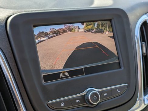Used 2022 Chevrolet Equinox LT image 19