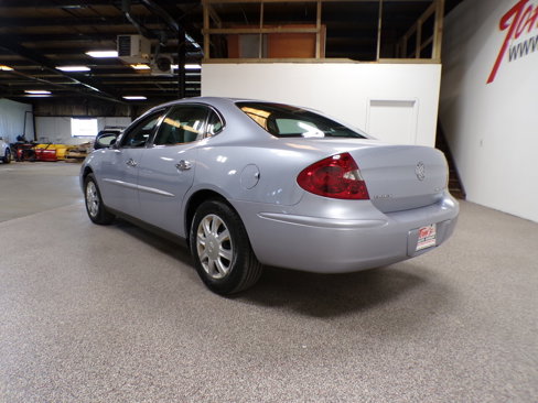 Used 2005 Buick LaCrosse CX image 3