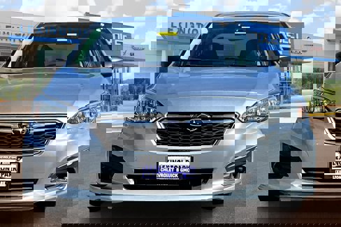 Used 2018 Subaru Impreza 2.0i image 3