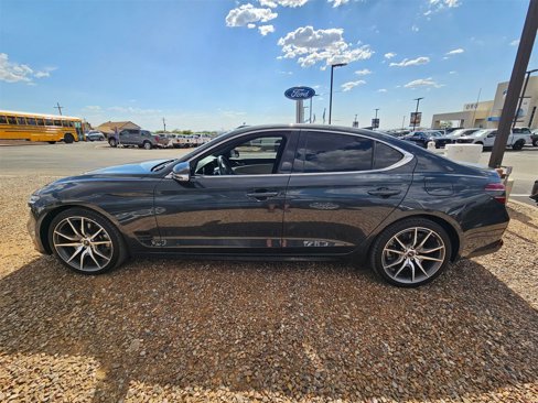 Used 2023 Genesis G70 2.0T image 9