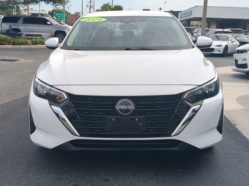 Used 2024 Nissan Sentra SV image 7