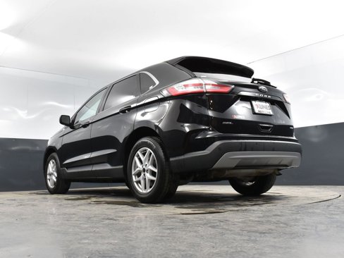 Used 2023 Ford Edge SEL image 49