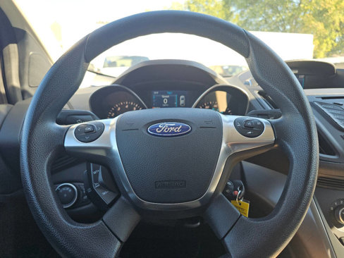 Used 2015 Ford Escape SE image 15