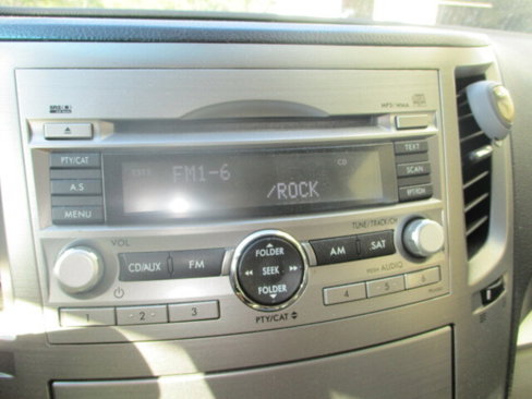 Used 2010 Subaru Outback 2.5i Premium image 31