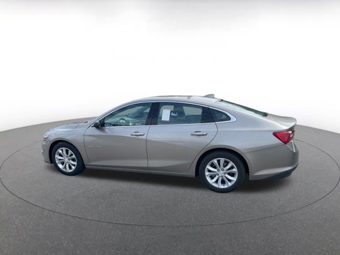Used 2023 Chevrolet Malibu LT w/ Driver Confidence Package image 6