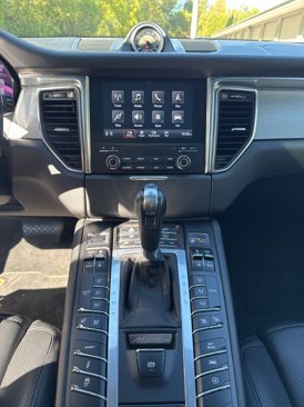 Used 2018 Porsche Macan image 10