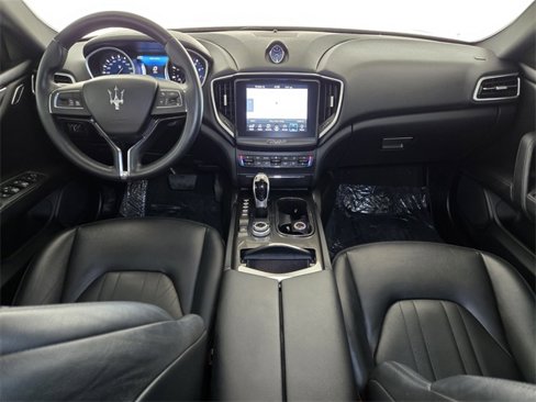Used 2017 Maserati Ghibli image 4