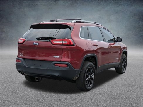 Used 2016 Jeep Cherokee Latitude w/ Safety/Convenience Group image 4