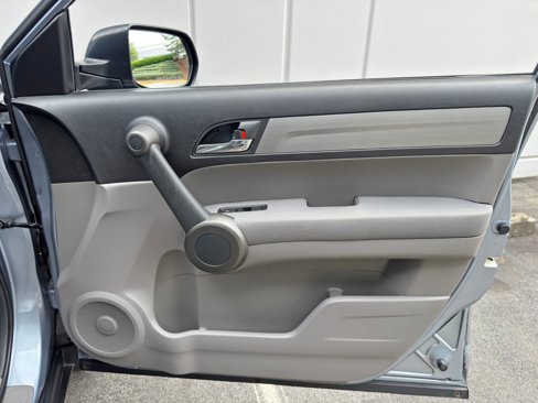 Used 2011 Honda CR-V EX image 37