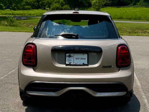 Used 2022 MINI Cooper S w/ Premium Package image 6