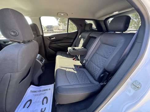 Used 2020 Chevrolet Equinox LT image 18