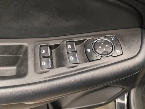 Used 2022 Ford Edge SEL image 27