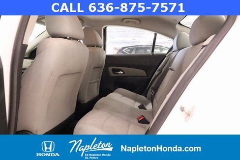 Used 2014 Chevrolet Cruze Eco image 21