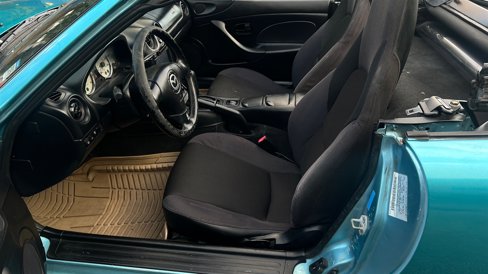 Used 2002 MAZDA MX-5 Miata LS image 9