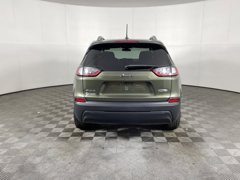 Used 2020 Jeep Cherokee Latitude image 4
