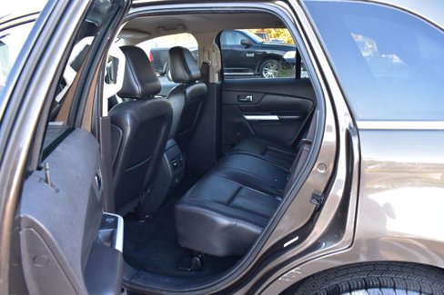 Used 2011 Ford Edge Limited image 19