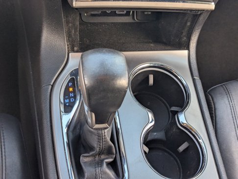 Used 2020 Jeep Grand Cherokee Altitude image 25