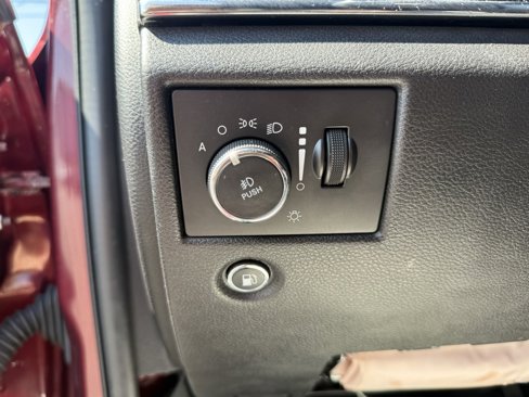 Used 2020 Jeep Grand Cherokee Limited image 18