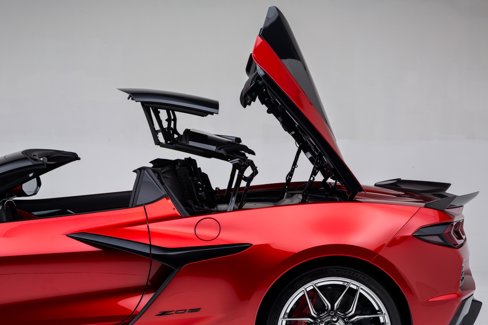 Used 2024 Chevrolet Corvette Z06 w/ Stealth Interior Trim Package image 26