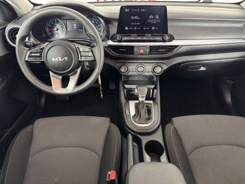 Used 2023 Kia Forte LXS image 10