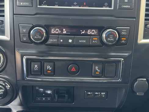 Used 2019 Nissan Titan SV w/ SV Convenience Package image 21