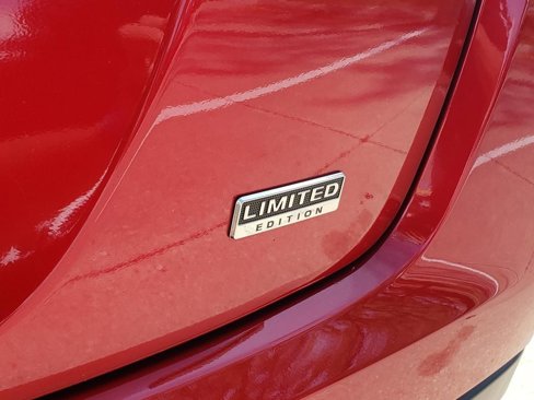 Used 2019 Mitsubishi Eclipse Cross LE image 12