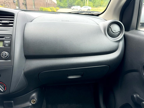 Used 2018 Nissan Versa S Plus image 14