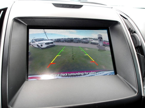 Used 2020 Ford Edge SEL w/ Convenience Package image 35