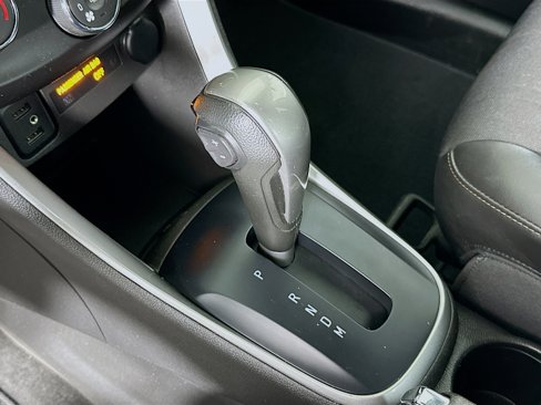 Used 2022 Chevrolet Trax LT w/ Driver Confidence Package image 24
