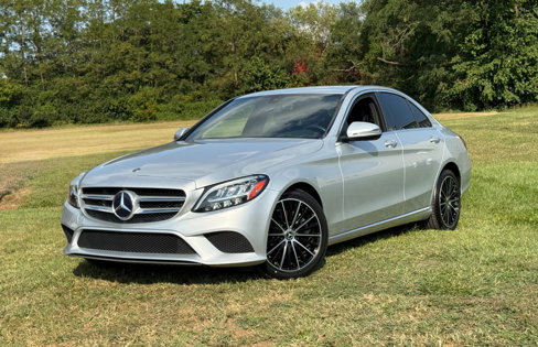 Used 2019 Mercedes-Benz C 300 Sedan image 3