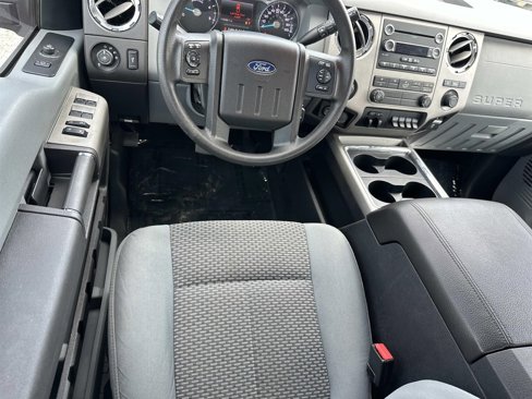 Used 2016 Ford F250 XLT w/ XLT Premium Package image 26
