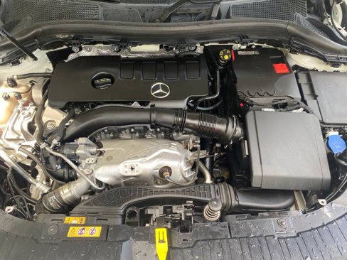 Used 2021 Mercedes-Benz GLA 250 4MATIC image 24