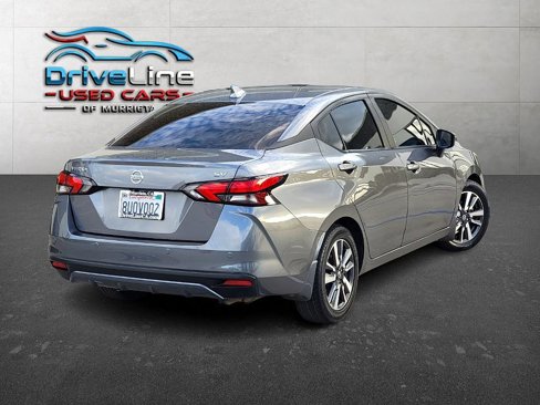 Used 2020 Nissan Versa SV image 4