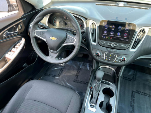 Used 2022 Chevrolet Malibu LT image 46