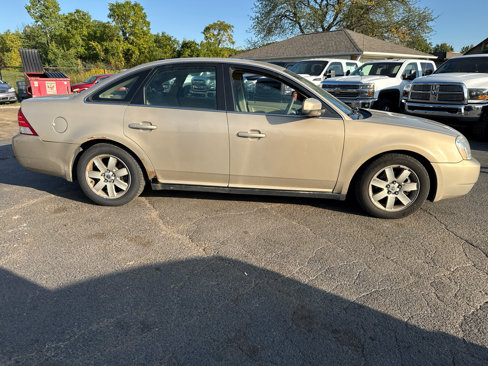 Used 2007 Mercury Montego Luxury image 4