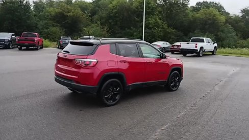 Used 2018 Jeep Compass Latitude w/ Popular Equipment Group image 8