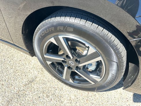 Used 2024 Nissan Sentra SV image 30