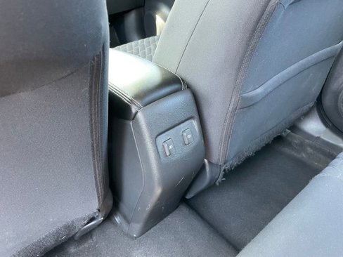 Certified 2023 Nissan Kicks SV image 9
