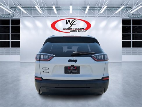 Used 2023 Jeep Cherokee Altitude Lux image 4